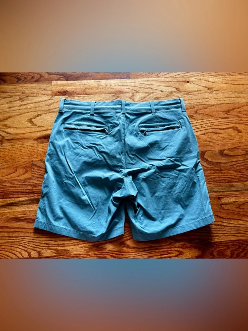 J. Crew Stretch Bright Blue Men’s Flat-Front Nylon Shorts 7 inch inseam -size 33